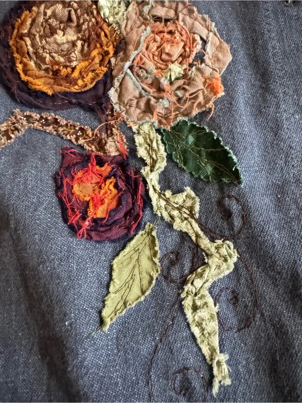 VTG. Artclothes - Handmade Denim Blue Vest Colorful Floral Applique,Embroidery.L